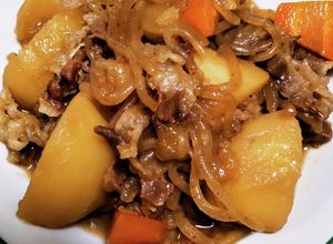 味染み肉じゃが♡和食の定番おかず♪-レシピのメイン写真