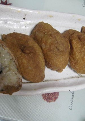 しらすと味付けのり入りおいなり-レシピのメイン写真