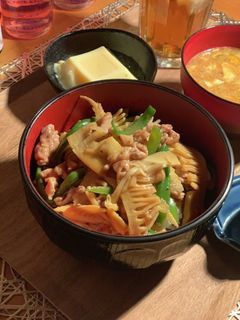 春が旬の筍!たっぷりの青椒肉絲 丼✨-レシピのメイン写真