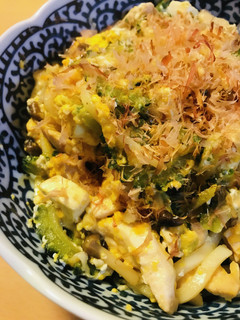 ゴーヤーチャンプルーの焼きうどん-レシピのメイン写真