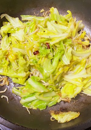 ごま油かおる春キャベツとしらすの炒め物-レシピのメイン写真