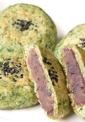 【vegan】発酵なし米粉よもぎあんぱん-レシピのメイン写真