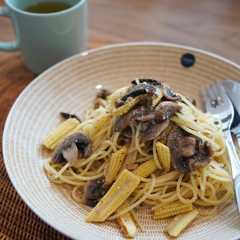 รูปของ ヤングコーンとマッシュルームの塩麹パスタ