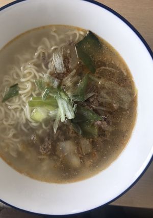 簡単俺の飯　ピリ辛胡麻塩ラーメン-レシピのメイン写真