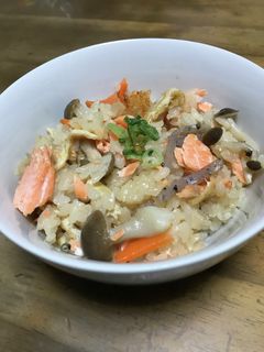 鮭ときのこの炊き込みご飯-レシピのメイン写真