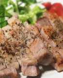トンカツ用豚ロースを低温調理で