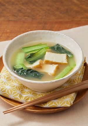 厚揚げと小松菜の白だし味噌汁-レシピのメイン写真