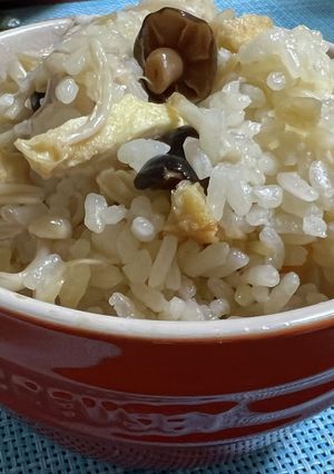 簡単！しめじなめ茸で炊き込みご飯☆-レシピのメイン写真