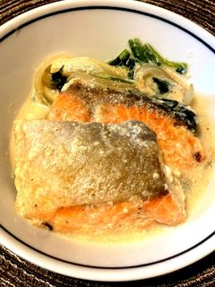 油脂控えめ♡ヘルシーな鮭の豆乳クリーム煮-レシピのメイン写真