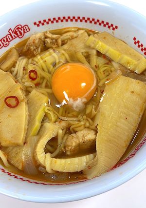 筍と玉葱と卵と鶏肉の親子台湾風ラーメン-レシピのメイン写真