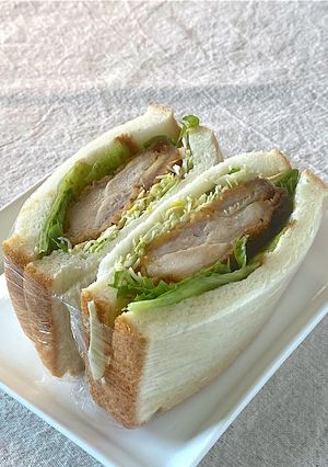 フライドチキンでサンドイッチ-レシピのメイン写真