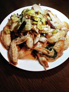 簡単☆手羽先のオレガノ風味白ワイン煮-レシピのメイン写真