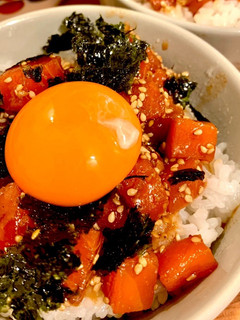 超簡単!特製ダレのサーモン丼-レシピのメイン写真