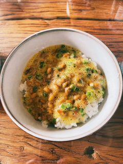ひとりのお昼のしあわせ納豆ごはん-レシピのメイン写真