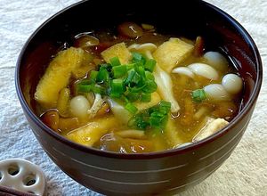 トゥルンなめこときのこの仲間たちお味噌汁-レシピのメイン写真