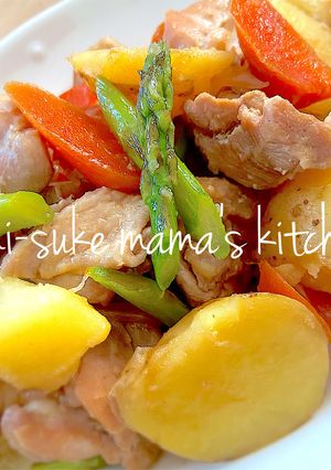 無水❤️野菜の旨味際立つ！鶏肉じゃがஐஃ-レシピのメイン写真