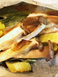 サーモンの包み焼き〜ポン酢とバター♪-レシピのメイン写真