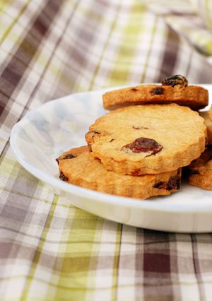 ポリポリ全粒粉ラムレーズンクッキー-レシピのメイン写真