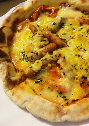 レトルトピザアレンジ●とろけるチーズ増量-レシピのメイン写真
