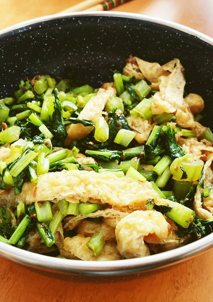 大根・カブの葉っぱと油揚げの炒り煮-レシピのメイン写真