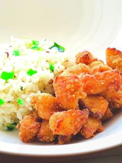 フライパン1個で一口唐揚げ&チャーハン♡-レシピのメイン写真
