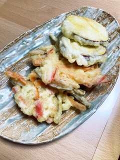 ごぼうとにんじんとカニカマの天ぷら-レシピのメイン写真