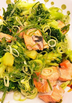 【簡単】鮭とブロッコリーのバター蒸し-レシピのメイン写真