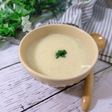 新玉ねぎのオートミール豆乳ポタージュ