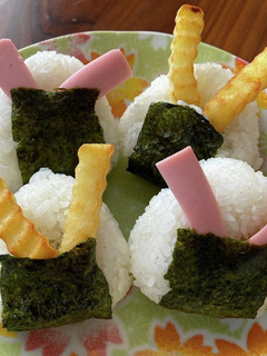 こどもの日に☆カブトのおにぎり-レシピのメイン写真