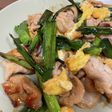 葉ニンニクと豚肉、卵の中華炒め