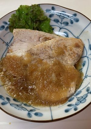 メカジキのステーキ（玉ねぎソースかけ）-レシピのメイン写真