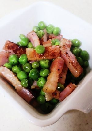 グリンピースとベーコンのバター炒め-レシピのメイン写真