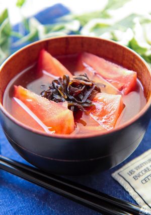 トマトと塩昆布の冷やし味噌汁-レシピのメイン写真