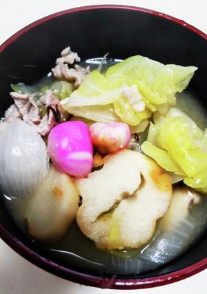 春キャベツ、新玉ねぎ、お麩のお味噌汁♡-レシピのメイン写真