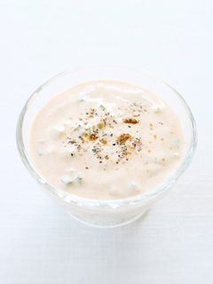 カレー・ビリヤニに【キュウリのライタ】-レシピのメイン写真