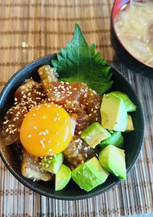 押し麦の漬けまぐろアボカド丼♡-レシピのメイン写真