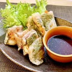 รูปของ ライスペーパーで豚肉とチーズの包み焼き