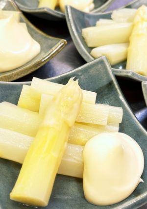ホワイトアスパラガスの茹で方-レシピのメイン写真