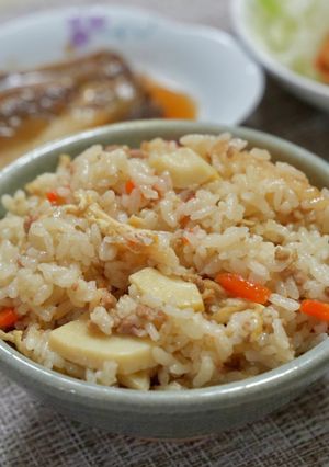 maepoの豚そぼろ筍ご飯-レシピのメイン写真