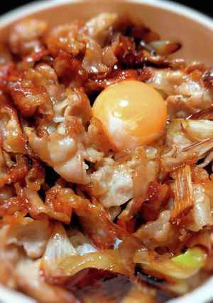 ガッツリ食べたい!簡単スタミナ丼-レシピのメイン写真