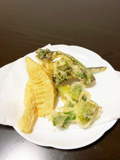 ネギ坊主と山菜の天ぷら-レシピのメイン写真