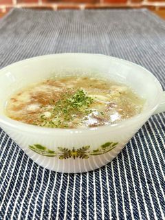 卵白とフライドオニオンのコンソメスープ-レシピのメイン写真