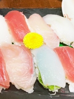 スーパーのお刺身で!おうち握り寿司-レシピのメイン写真