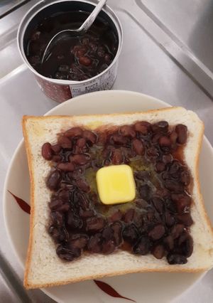 簡単★缶詰あずきとバターのトースト-レシピのメイン写真