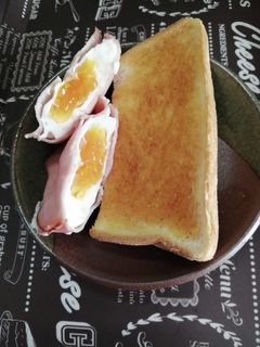 お弁当や朝食に◎レンジで簡単ハムエッグ-レシピのメイン写真