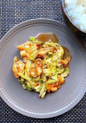 春キャベツと鶏のチリソース-レシピのメイン写真