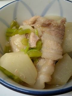 カブと豚バラの煮物-レシピのメイン写真