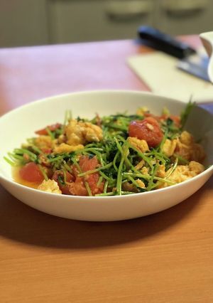 トマトと豆苗と卵の中華風いため-レシピのメイン写真