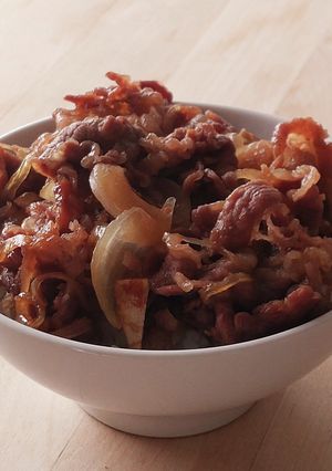 基本の牛丼★新玉ねぎ★お弁当-レシピのメイン写真