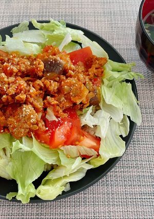 野菜の水分でつくる春のカフェ風タコライス-レシピのメイン写真